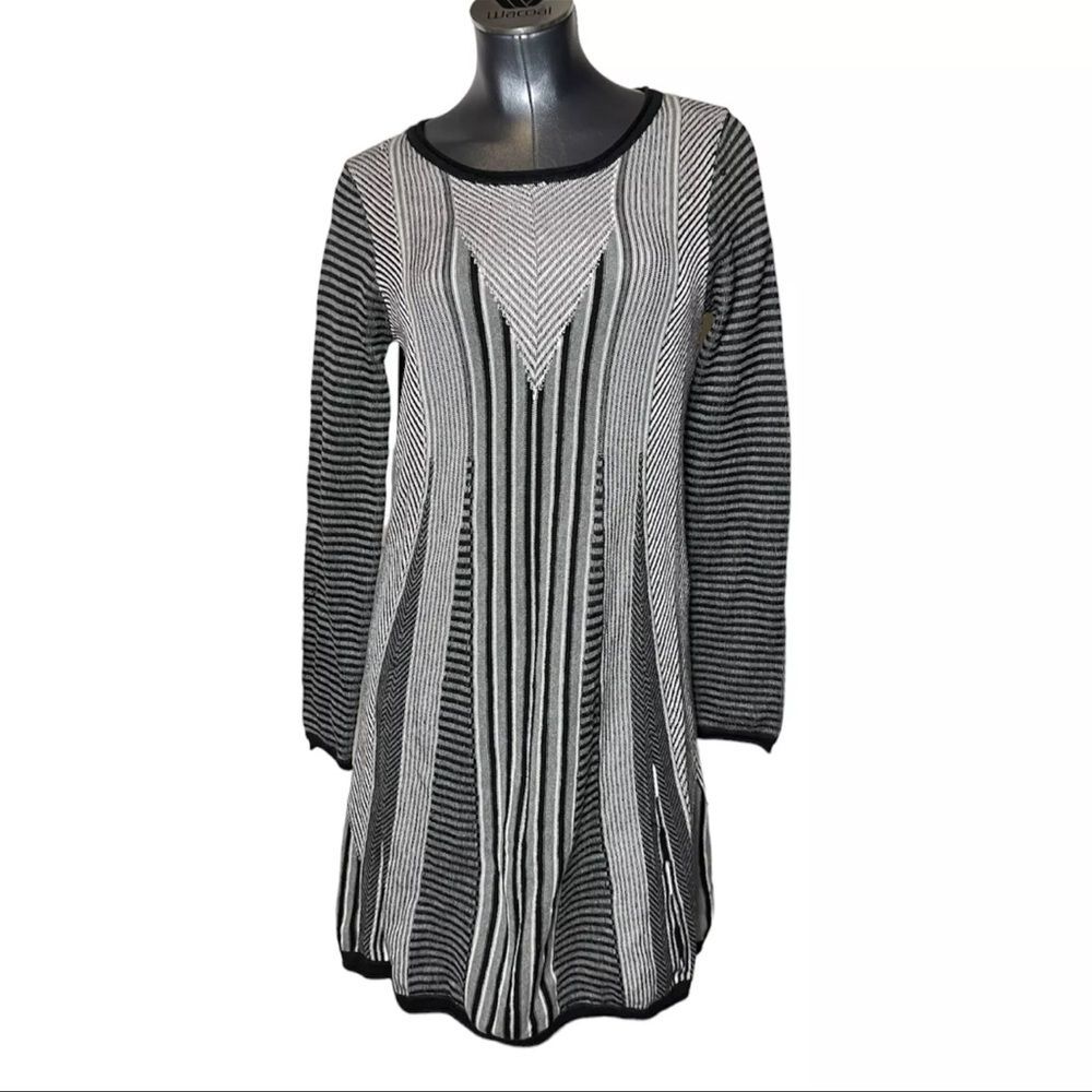 prAna black pattern long sleeve midi sweater knit dress  womens size small